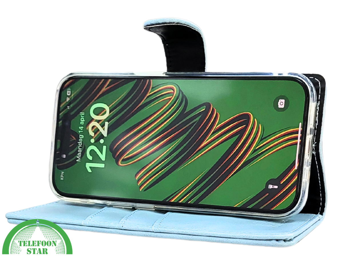 Lichtblauw Bookcase Hoesje iPhone 15 Pro – Fris & Functioneel | Telefoonstar.nl