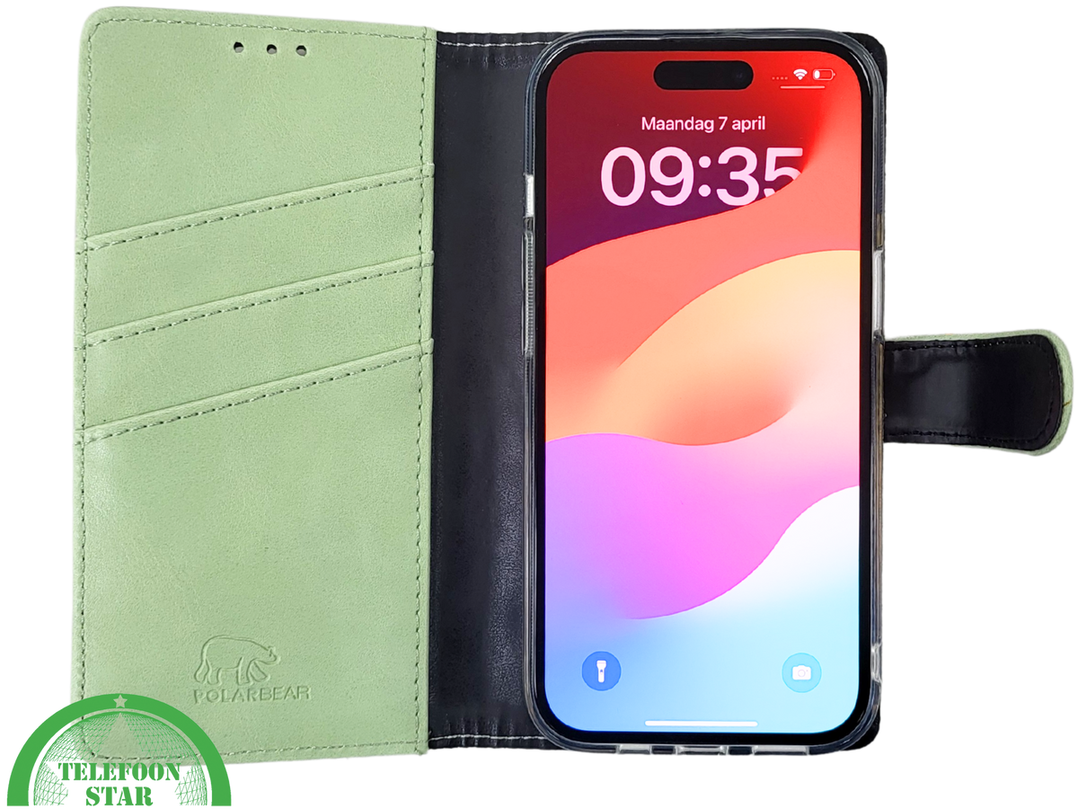 iPhone 15 Hoesje Lichtgroen – Bookcase met Pasjeshouder