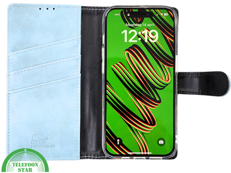 Lichtblauw Bookcase Hoesje iPhone 15 Pro &ndash; Fris &amp; Functioneel | Telefoonstar.nl