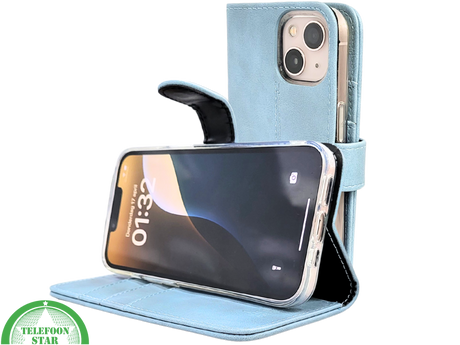 Lichtblauw Bookcase Hoesje iPhone 13 en 14 Met Sluitbandje en Pasjeshouder prijs goedkoop &euro;14,95