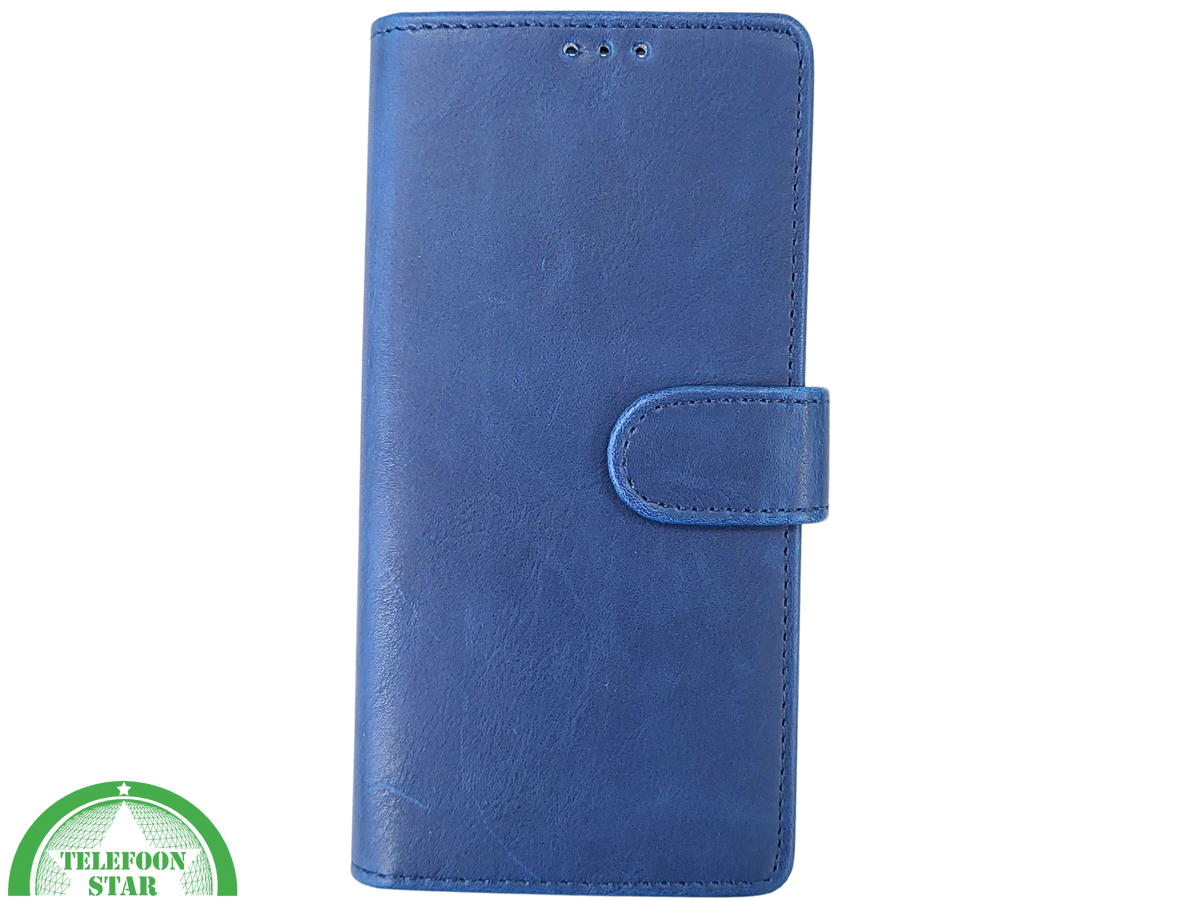 Donkerblauw Bookcase Hoesje iPhone 13 / 14 &ndash; Magneetsluiting en Pasjesvakken | &euro;14,95