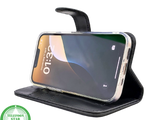Zwart Bookcase Hoesje iPhone 13 / 14 &ndash; Met Bandje en Standaardfunctie | &euro;14,95