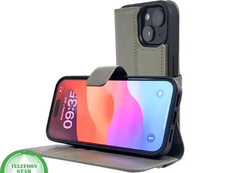 iPhone 15 Plus 2-in-1 Hoesje Groen Leer &ndash; Bookcase Met 2 in 1 Functie