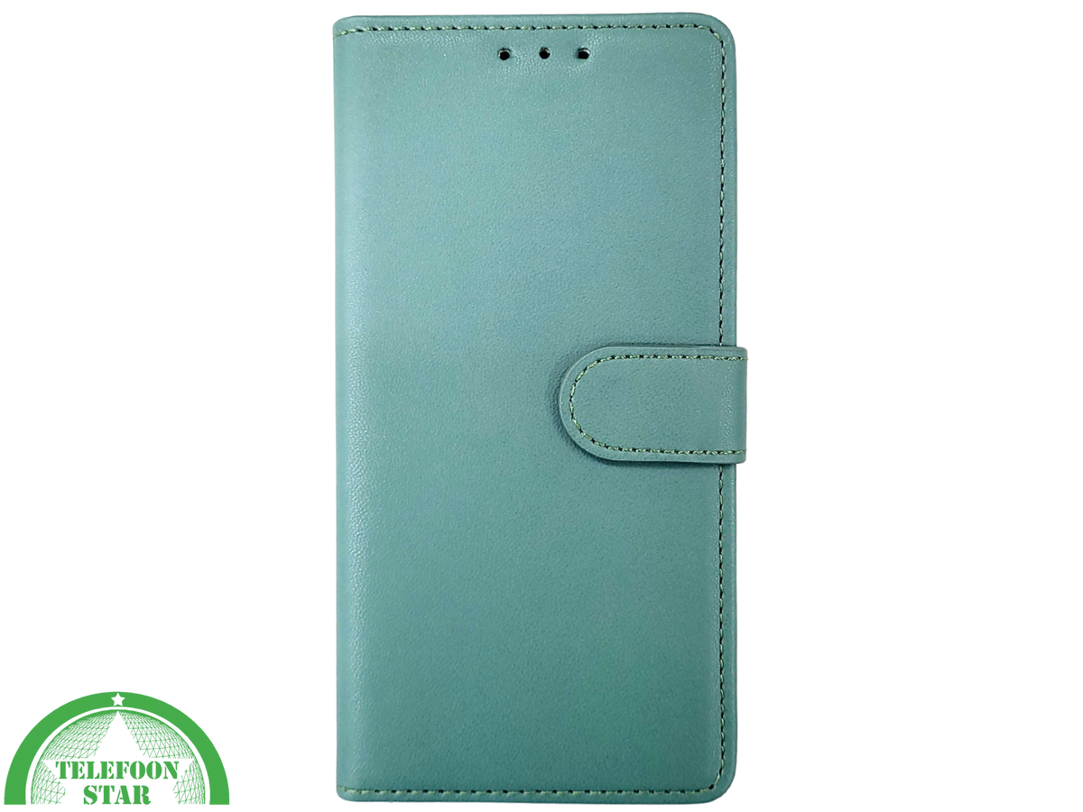 iPhone 15 Plus Bookcase Hoesje Groen &ndash; Leren Case met Pasjeshouder