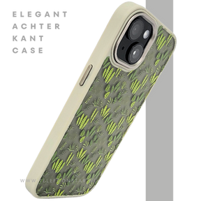 iPhone 15 Plus Hoesje Botanisch Design &ndash; Stevige Bescherming met Natuurlijke Uitstraling