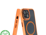 iPhone 15 MagSafe Hoesje Oranje-Zwart &ndash; Sportieve Look met Magnetische MagSafe Ring
