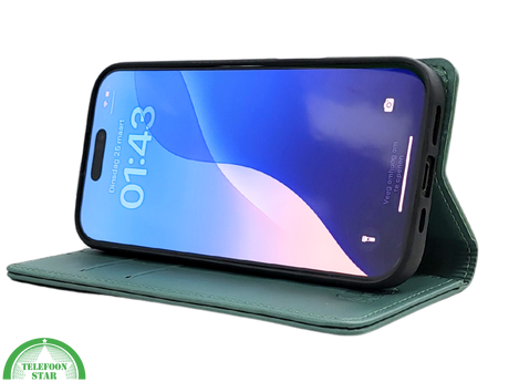 iPhone 16 Pro Max Bookcase Hoesje Donkergroen &ndash; Luxe Leren Look met Magnetische Sluiting