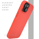 iPhone 15 Hoesje &ndash; Oranje Met Spikkeltextuur | Fel, Fris &amp; Functioneel