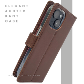 iPhone 15 Hoesje Donkerbruin &ndash; Bookcase met Pasjeshouder