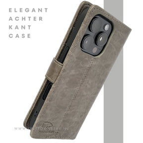 iPhone 16 Pro Bookcase Hoesje Taupe &ndash; Vintage Leren Look met Magnetische Sluiting