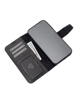Zwart Wallet Hoesje iPhone 13 Pro &ndash; Leerlook &amp; Kaartvakken | Telefoonstar