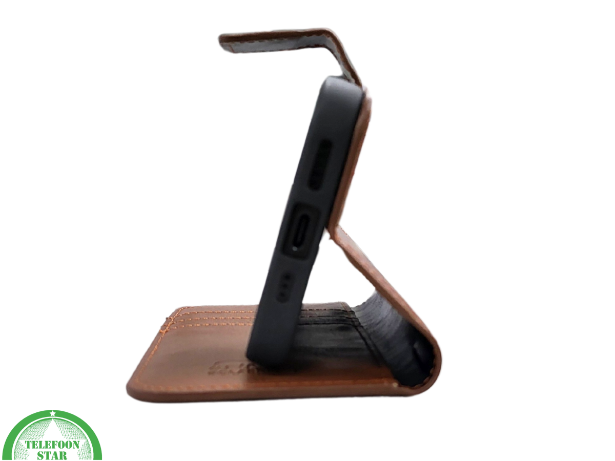 Bookcase Hoesje iPhone 17 Bruin &ndash; Luxe Bescherming &amp; Pasjeshouder