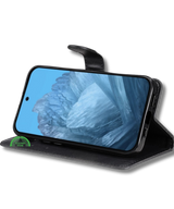 Hoesje Google Pixel 10 Pro XL Zwart Lederen Look Met Pasjeshouder & Magnetische Sluiting