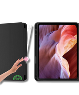 Hoesje voor iPad A16(2025)/iPad 2022 (10.9 inch 10e Gen) Zwart Silicone Smart Cover Met Pen Slot
